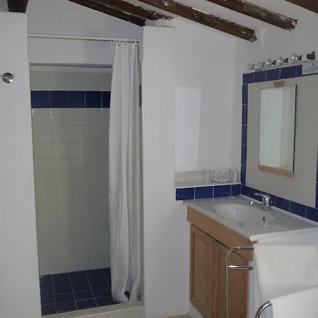 Mini-hôtel Des Seguins *